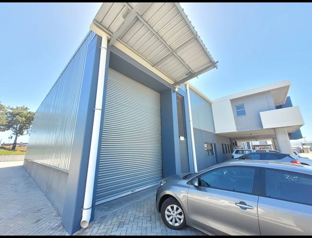 608M² WAREHOUSE TO LET IN STIKLAND INDUSTRIAL